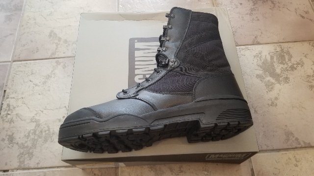 Army Boots New 13 Magnum