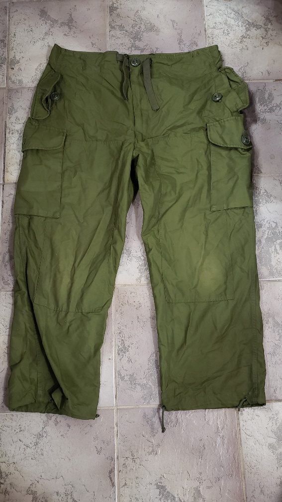 Wind Pants Large, Army Issue