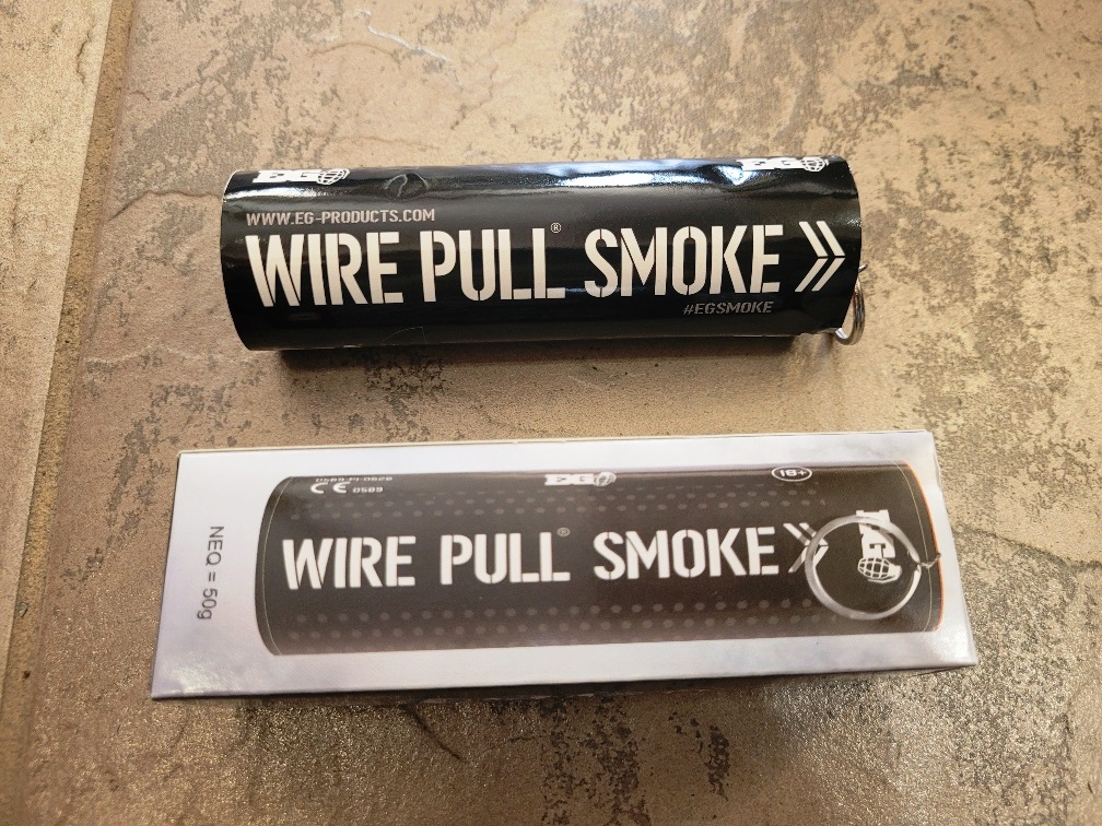 WP40 Smoke Grenade White