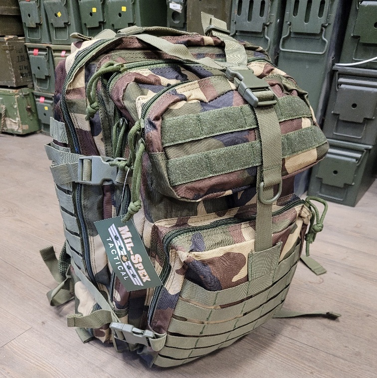 Drone Tactical Backpack Woodland Camo