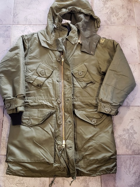Canadian Army Combat Parka, Extreme Cold - Small Short