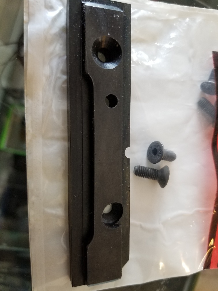 CSA/VZ/CZ Side rail with tap screws