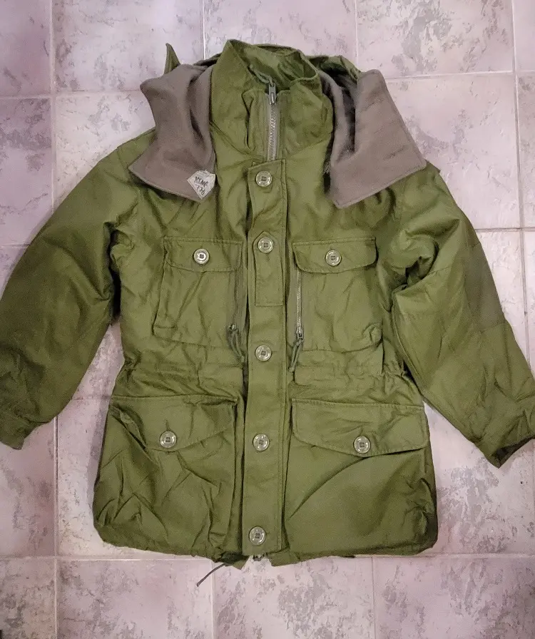 Canadian Army Combat Parka, IECS Gore-tex-Tall Small