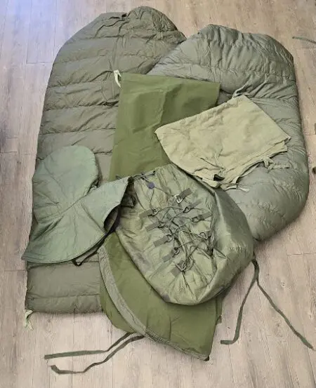 '-40*C Canadian Army Down Sleeping bag Grade 1 set with GoreTex Bivy
