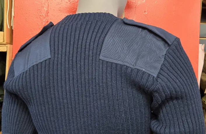army dress blues sweater N.Peal Men's Cashmere Official 007 Ribbed Army Sweater Navy Blue main image 0