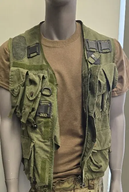 Canadian Army " Fishing Vest " LBV  Size Large XL